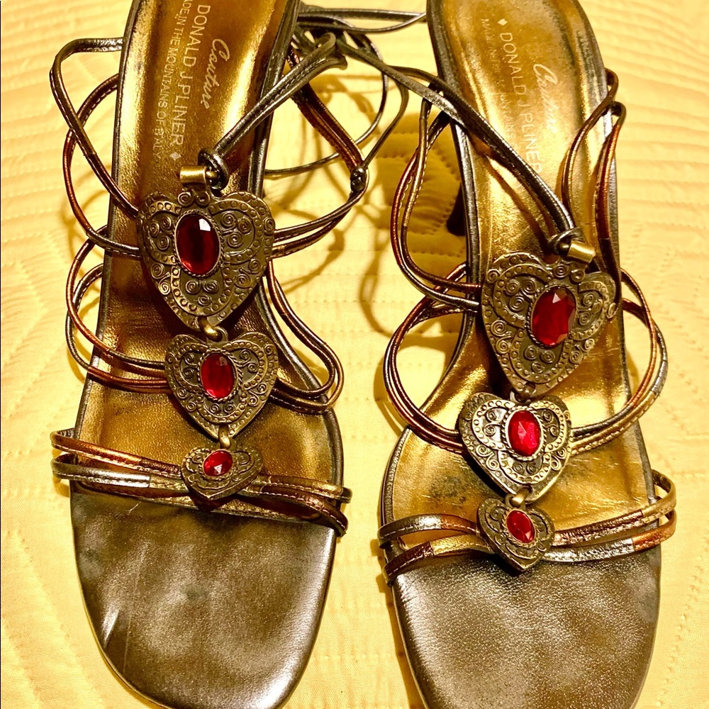 Donald Pliner womencouture sandals